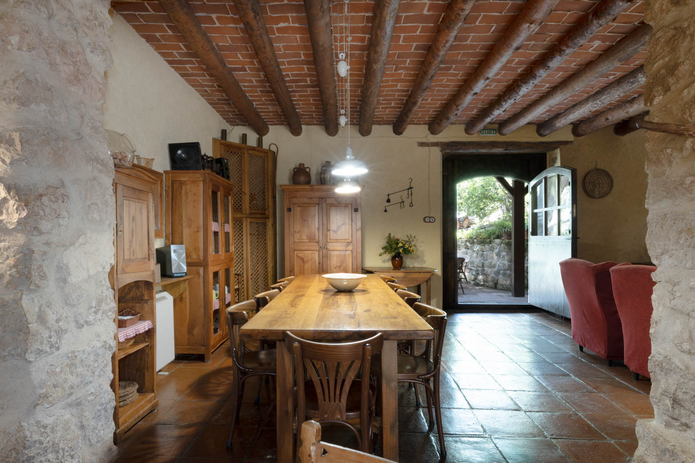 Espacio diáfano principal en planta baja